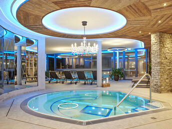 Auszeit im 4* Hotel im  Zillertal inkl. Halbpension 