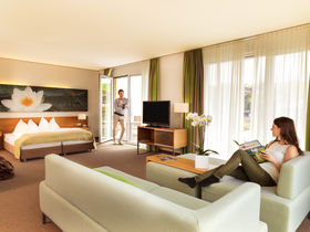 Weihnachten im Lebensquell inkl. festliches Weihnachts-Buffet & Christmette