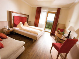 Romantik für Zwei in Loipersdorf inkl. Rosenblütenbad u.v.m. | 3 Nächte