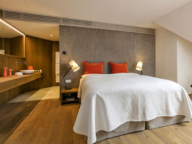 Komfort & Luxus im architektonischen Meisterwerk | 2 Tage Kurzurlaub inkl. Thermeneintritt