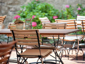 Komfort & Luxus im architektonischen Meisterwerk | 2 Tage Kurzurlaub inkl. Thermeneintritt