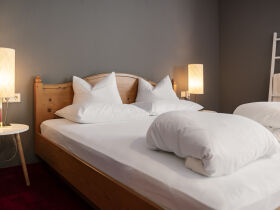 Schneeschuhwandern.....auf Winters Spuren