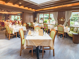 Wedeln & Abtauchen | Wellness, Kulinarik 2-Tages-Skipass, 3 Nächte