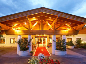 Wedeln & Abtauchen | Wellness, Kulinarik 2-Tages-Skipass, 3 Nächte