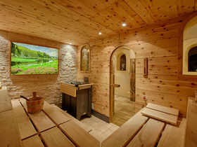 Wedeln & Abtauchen | Wellness, Kulinarik 2-Tages-Skipass, 3 Nächte