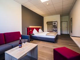 Glücklich erfüllt |  3 Tage Kurzurlaub in der Therme Aqualux inkl. Therme & Vitadome