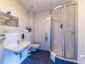 Glücklich erfüllt |  3 Tage Kurzurlaub in der Therme Aqualux inkl. Therme & Vitadome