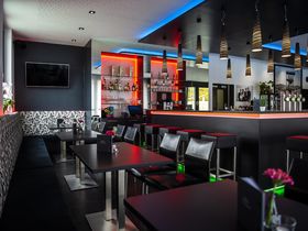 Glücklich erfüllt |  3 Tage Kurzurlaub in der Therme Aqualux inkl. Therme & Vitadome