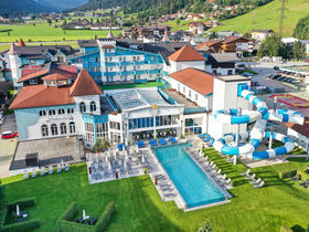 HERBST Wandern & Wellness im 4*S Schlosshotel Lacknerhof