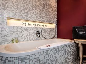 Romantik Tage in Tirol mit Wellness & Bergbahnen | 3 Nächte