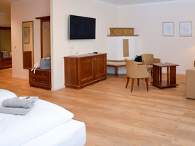 Therme und Romantik pur mit Rosenblütenzauber im Murtal | 1 Nacht