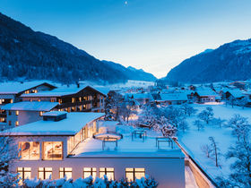 Auszeit im Tiroler Oberland inkl. Verwöhnpension & Spa | 1 Nacht