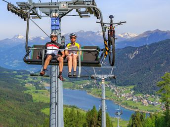 Bild 25 von 30