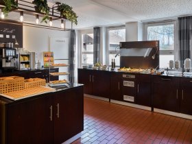 Park, Sleep & Cruise: Zwischenstopp in Kiel