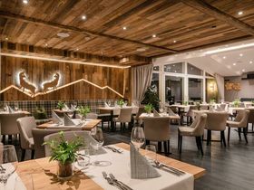 Urlaub mit Geschmack: 4-Gang-Menü & Entspannung in Südtirol | 4 Nächte
