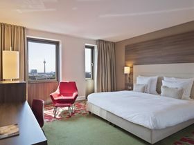 VIP Kurzurlaub in Düsseldorf | 2 Tage inkl. Lounge Zugang