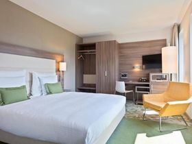 VIP Kurzurlaub in Düsseldorf | 2 Tage inkl. Lounge Zugang