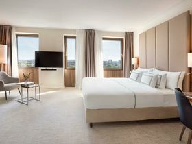 VIP Kurzurlaub in Düsseldorf | 2 Tage inkl. Lounge Zugang