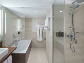 VIP Kurzurlaub in Düsseldorf | 2 Tage inkl. Lounge Zugang