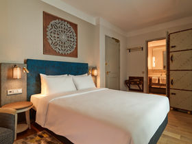 Kurzurlaub im neu eröffneten voco The Hague - 3 Tage