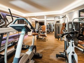 6 Tage Ski Magic Zauber und Wellnessauszeit im 5* Sport- & Genusshotel Silvretta in Ischgl  