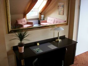  Einfach ans Wasser... 7 Tage direkt am Weserradweg in Achim bei Bremen