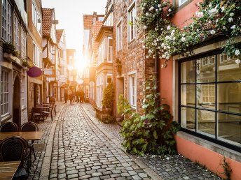  Hotel BOOTSHAUS - Einfach ans Wasser... 5 Tage direkt am Weserradweg in Achim bei Bremen