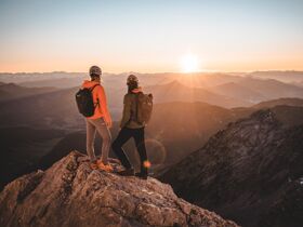 Zeit am Berg in Tirol verbringen inkl. Wanderjause & Teilmassage | 2 Nächte