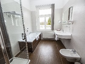 Wintersarrangement im Dezember 2025