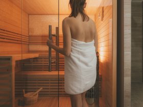 Unterkunft mit Frühstück und privater finnischer Sauna / 3 Nächte| 4 Tage 