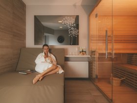 Unterkunft mit Frühstück und privater finnischer Sauna / 3 Nächte| 4 Tage 