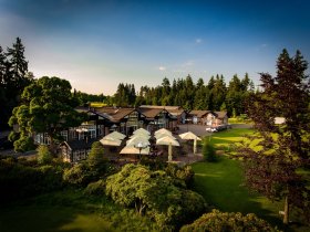 Unterkunft mit Frühstück und privater finnischer Sauna / 3 Nächte| 4 Tage 