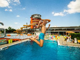 Thermenurlaub mit Frühstück in den Sonnenthermen Chalets****
