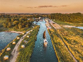 2 Tage Open Air Romantik direkt am Wasser - Schlafen im Schlafstrandkorb inkl. Frühstück