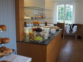 Bild 12 von 24