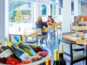 Städtetrip nach Antwerpen 1 Nacht | Terrasse mit Außenpool | Gratis Parken