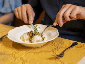 Natur & Erholung in Südtirol inkl. Wellnessbereich, Innenpool & Halbpension | 8 Tage