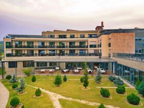 5 Tage Familienauszeit im Thermenhotel inkl. 1 Kind gratis