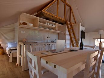 AKTION: Frühlingsstart in der Glamping Villa mit Frühstück | 3 Nächte
