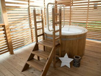 AKTION: Frühlingsstart in der Glamping Villa mit Frühstück | 3 Nächte
