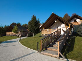 Glamping Zelt - Luxus Camping in Slowenien inkl. 1 Kind gratis | 2 Nächte 