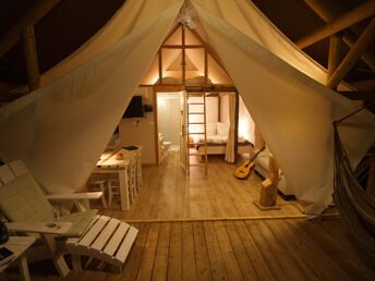 AKTION: Frühlingsstart in der Glamping Villa mit Frühstück | 3 Nächte