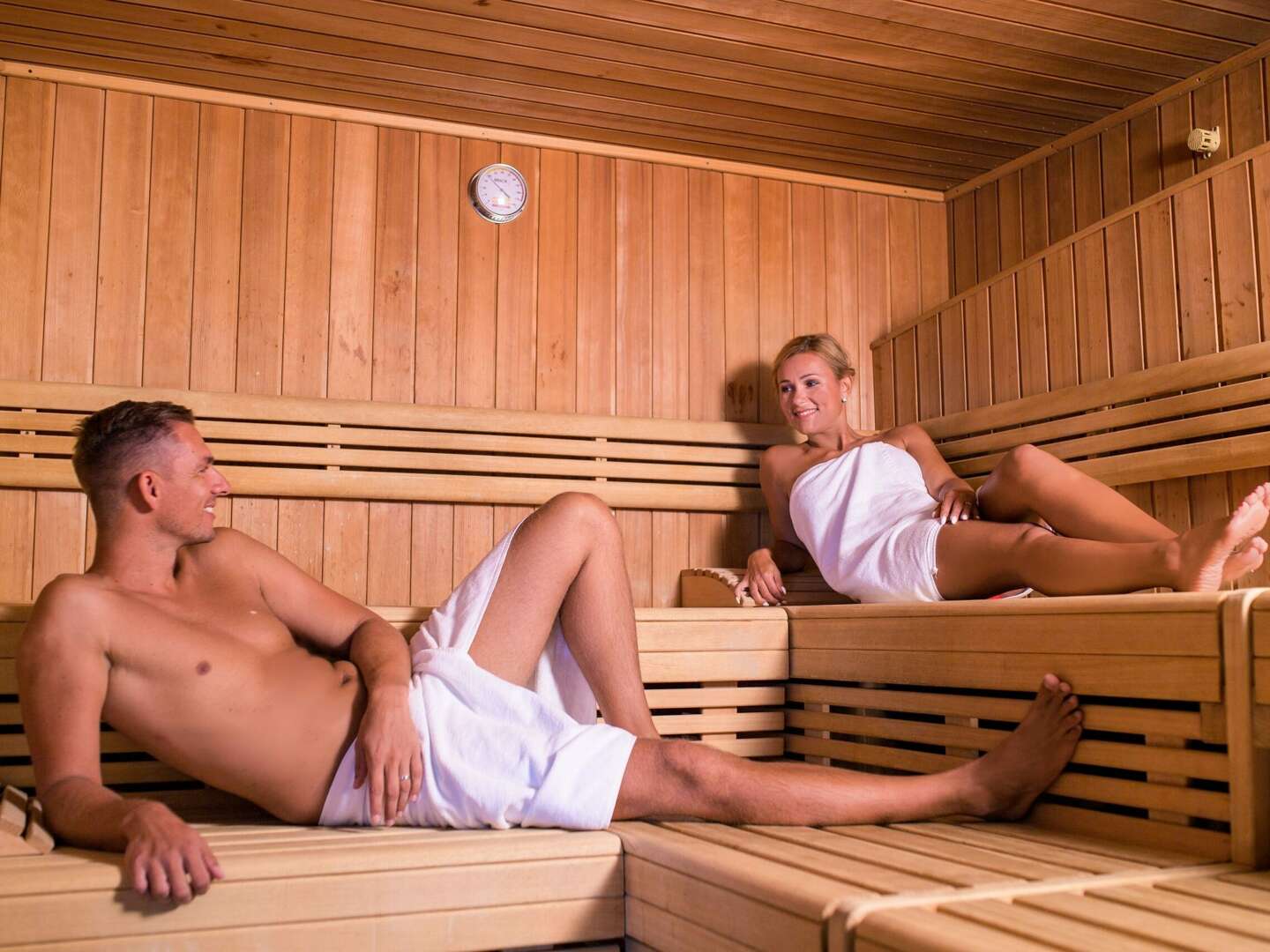 AKTION: Frühlingsstart in der Glamping Villa mit Frühstück | 3 Nächte