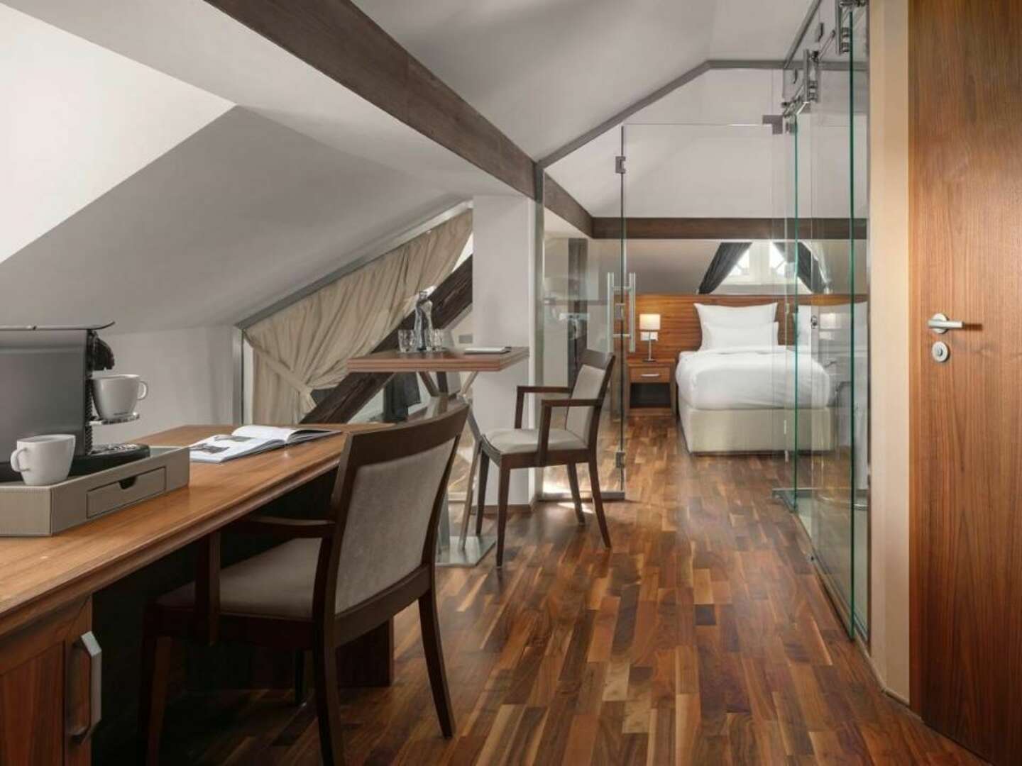 Gesundheitspflege mit 5-Stern Service | Erholen im Harvey Hotel in Franzensbad - 7 Nächte   