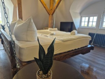Erlebnis-Nacht im Schwebebett