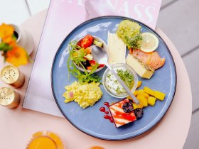 FreundInnen Auszeit im Kunsthotel l 2 Tage Städtereise Graz 