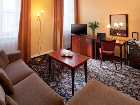 8 Tage Kuraufenthalt inkl. 10 Wellnessanwendungen - Chateau Monty Spa Resort 