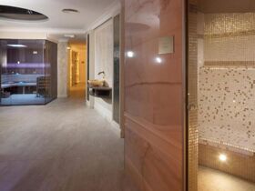 8 Tage Kuraufenthalt inkl. 10 Wellnessanwendungen - Chateau Monty Spa Resort 