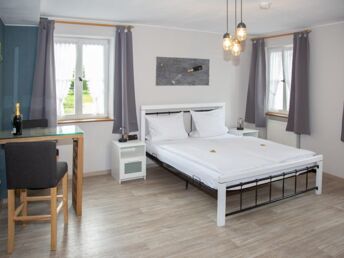 Bild 6 von 32