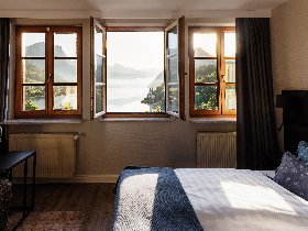 MONDI See erleben im Hotel | 1 Nacht inkl. 1 Flasche Rotwein